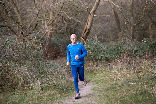 Sander Wielemaker - Reuma Reset Methode - Hardlopen in het bos